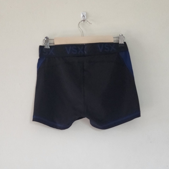 Victoria's Secret Sport two toned athletic shorts size small - Picture 6 of 6